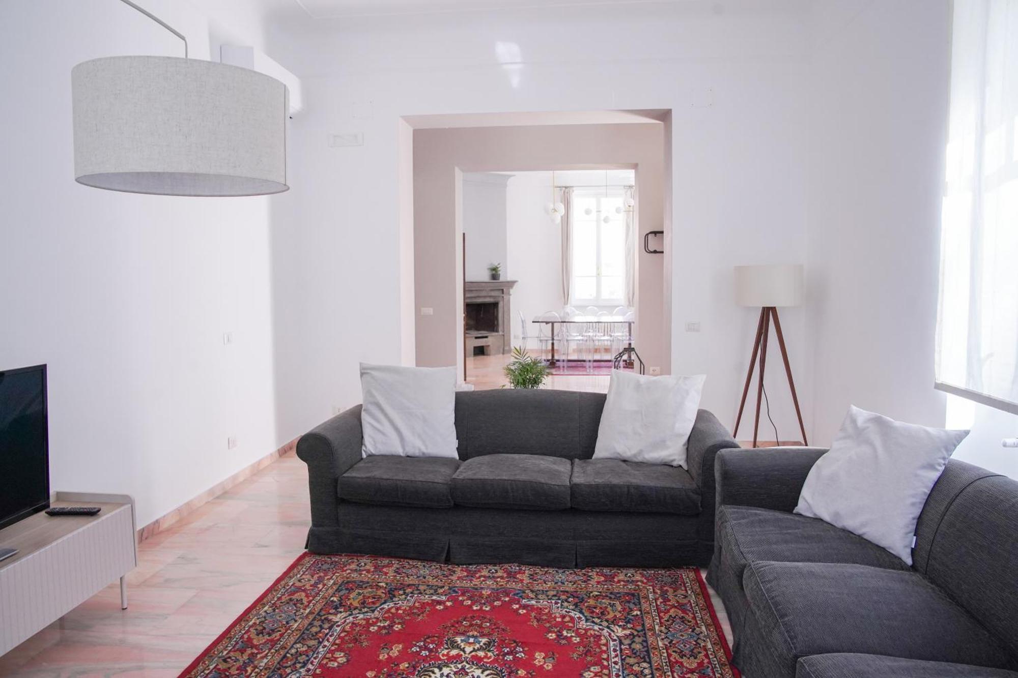 Lina - Sky Earth Liberty - 5 Min From Tube Villa