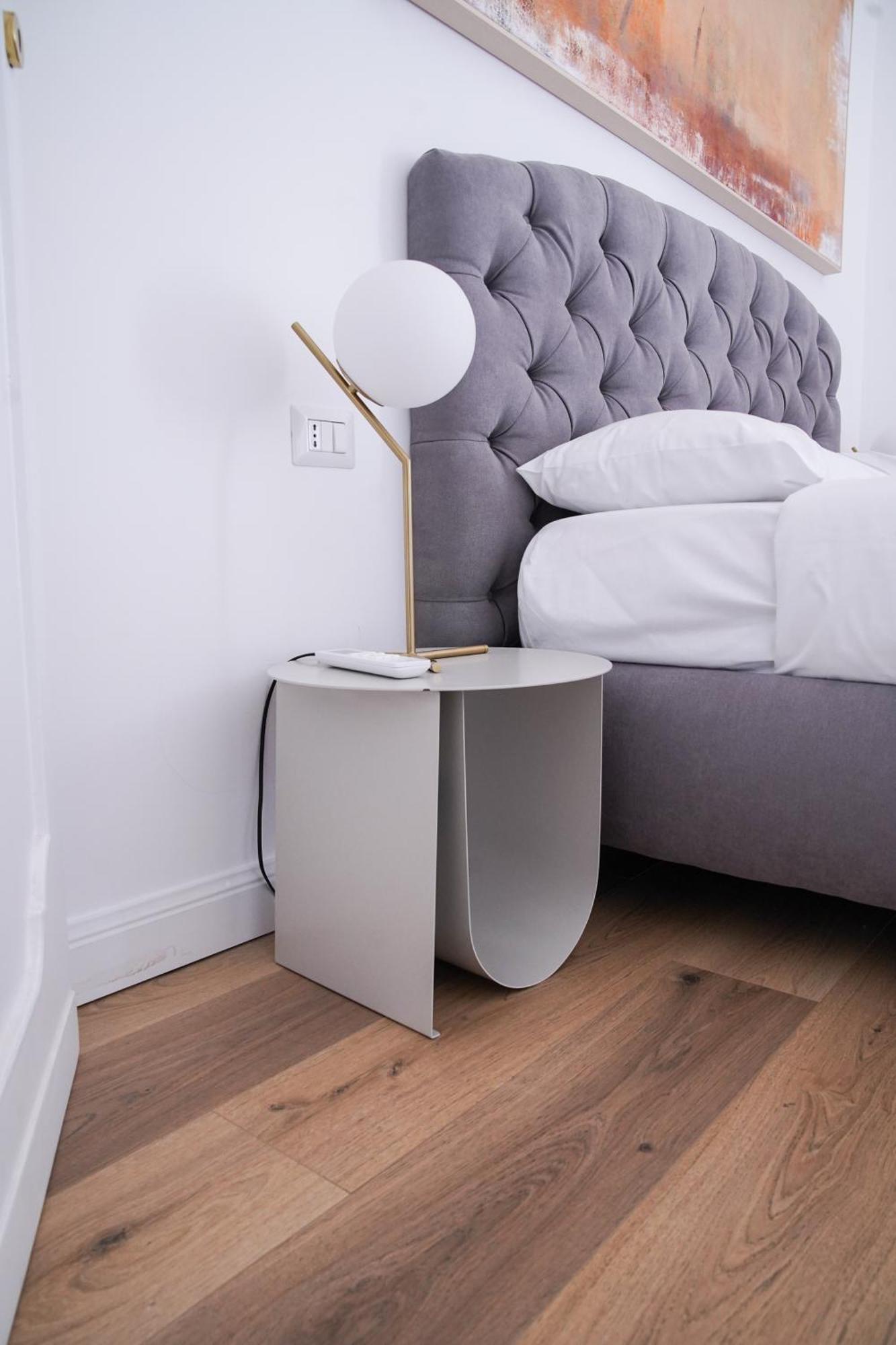 Lina - Sky Earth Liberty - 5 Min From Tube Villa *